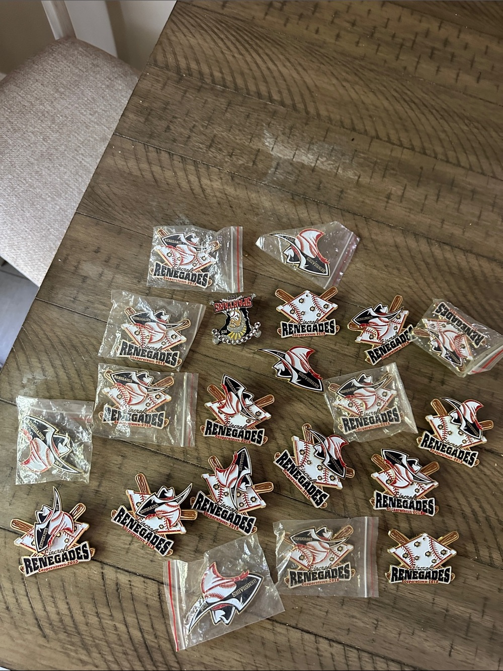 Renegades Logo Pins - White, Red, Black